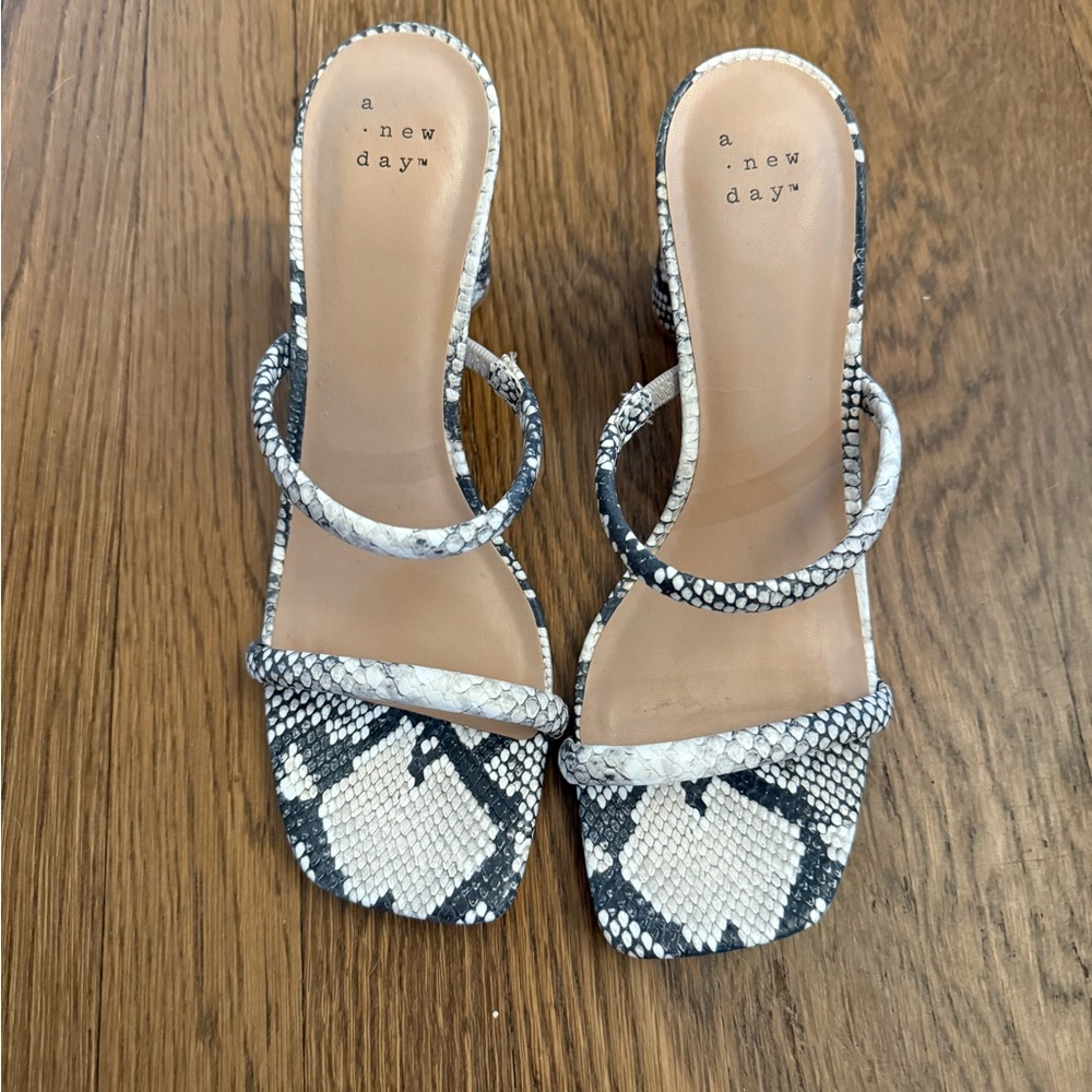 A New Day Black and White Patterned Heels